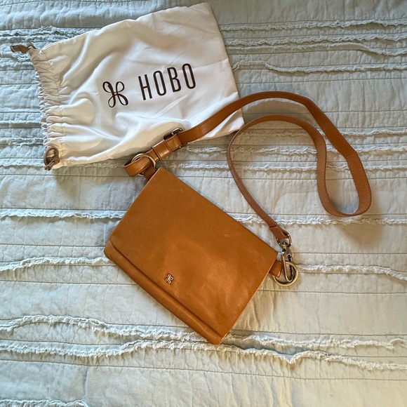 HOBO Handbags - HOBO Winn Leather Belt Bag: Natural, Crossbody & Shoulder Bag